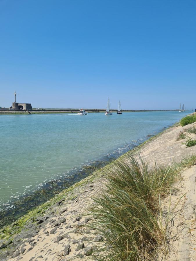 "Les Embruns" Maison Meublee, Proche De La Mer Grand-Fort-Philippe Eksteriør bilde
